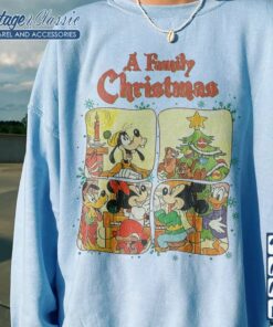 Vintage Disney Mickey And Friends Christmas blue Sweatshirt