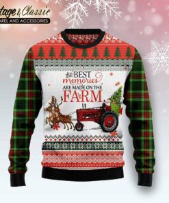 Merry Famer Ugly Christmas Sweater The Best Memories Are Made On The Farm Sweatshirt fonrt