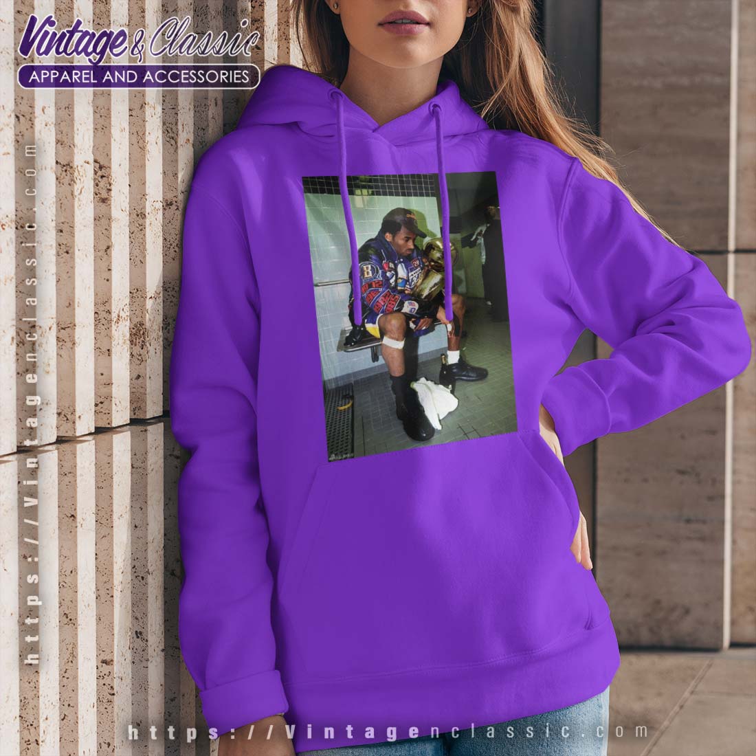 Official Kobe Bryant LA Lakers black mamba Lakers legends are forever  vintage T-shirt, hoodie, tank top, sweater and long sleeve t-shirt