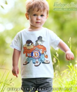 Gildan, Shirts, Vintage Denver Broncos Looney Tunes Tshirt Denver Broncos  Shirt Football Shir