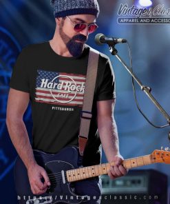 Hard Rock Cafe Pittsburgh USA Flag T Shirt