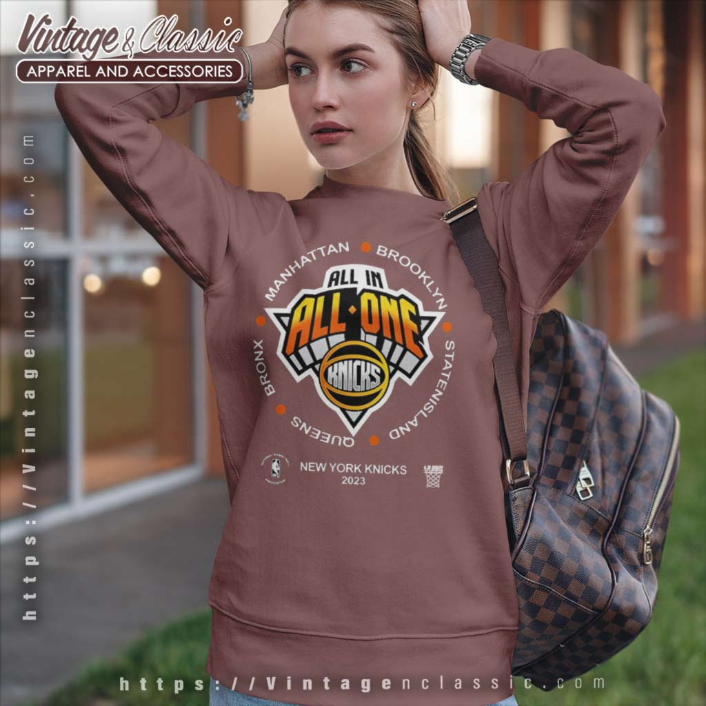 New York Knicks legend art vintage T-shirt, hoodie, sweater, long sleeve  and tank top