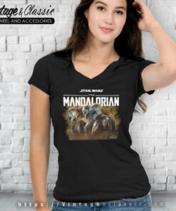 Star Wars The Mandalorian Season 3 New Poster V Neck TShirt