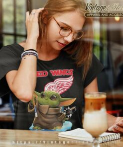 Baby Yoda Detroit Red Wings Star Wars Women TShirt