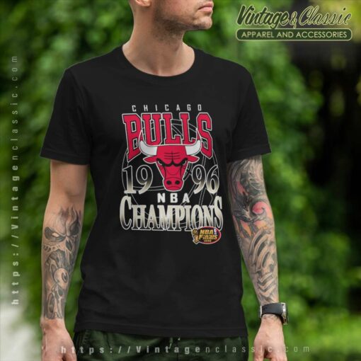 Chicago Bulls 1996 Champions Nba Basketball Shirt