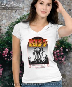 Kiss Inglewood 1977 V Neck TShirt