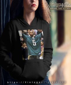 Kobe Bryant Wearing Philadelphia Eagles Jersey Hoodie