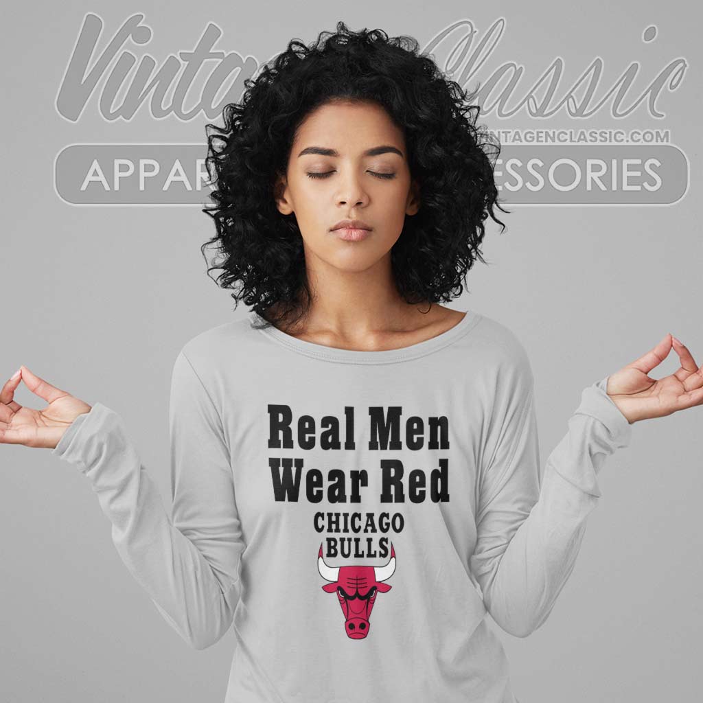 Real Men Wear Red Chicago Bulls Shirt - High-Quality Printed Brand