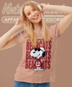 Snoopy Cincinnati Bearcats Football Women TShirt