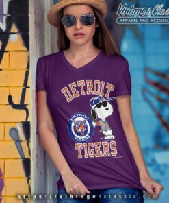 Snoopy Detroit Tigers 80s Baseball V Neck TShirt