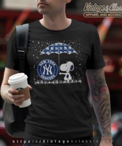 Snoopy New York Yankees Baseball T Shirt