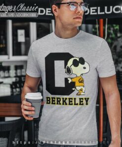 Snoopy UC Berkeley T Shirt