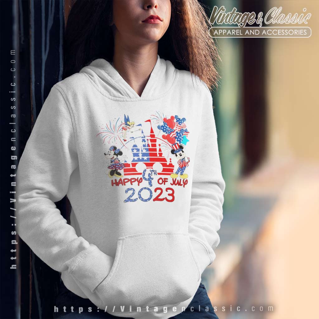 Red white and blue on sale sweatshirt