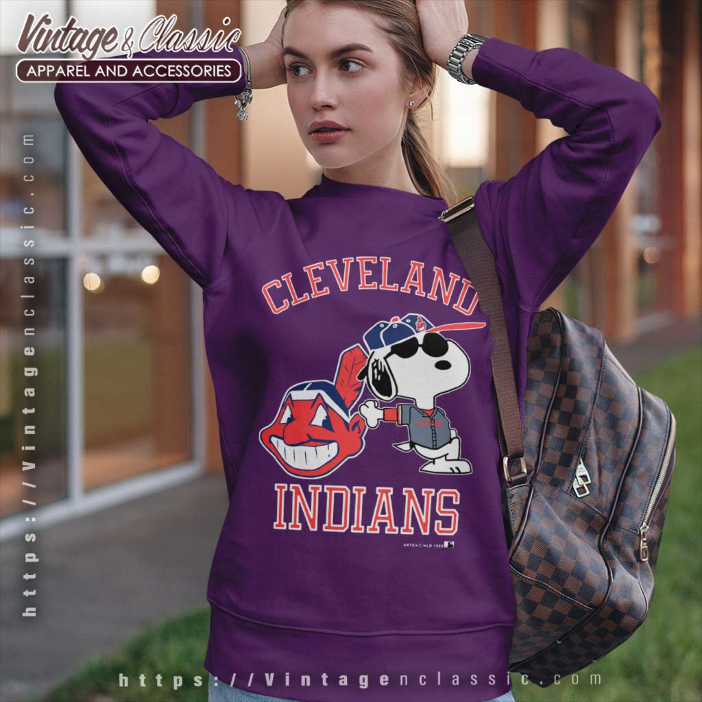 Vintage Cleveland Baseball - Cleveland Indians - Long Sleeve T-Shirt
