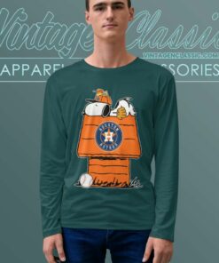 ﻿Snoopy Woodstock Houston Astros Baseball Long Sleeve Tee
