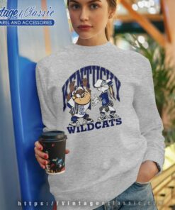 Vintage Kentucky Wildcats Looney Tunes Sweatshirt