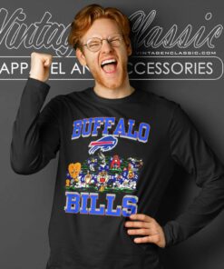 Vintage Buffalo Bills Looney Tunes Crewneck Size L - ShopperBoard