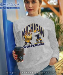 Vintage Michigan Wolverines Looney Tunes Sweatshirt